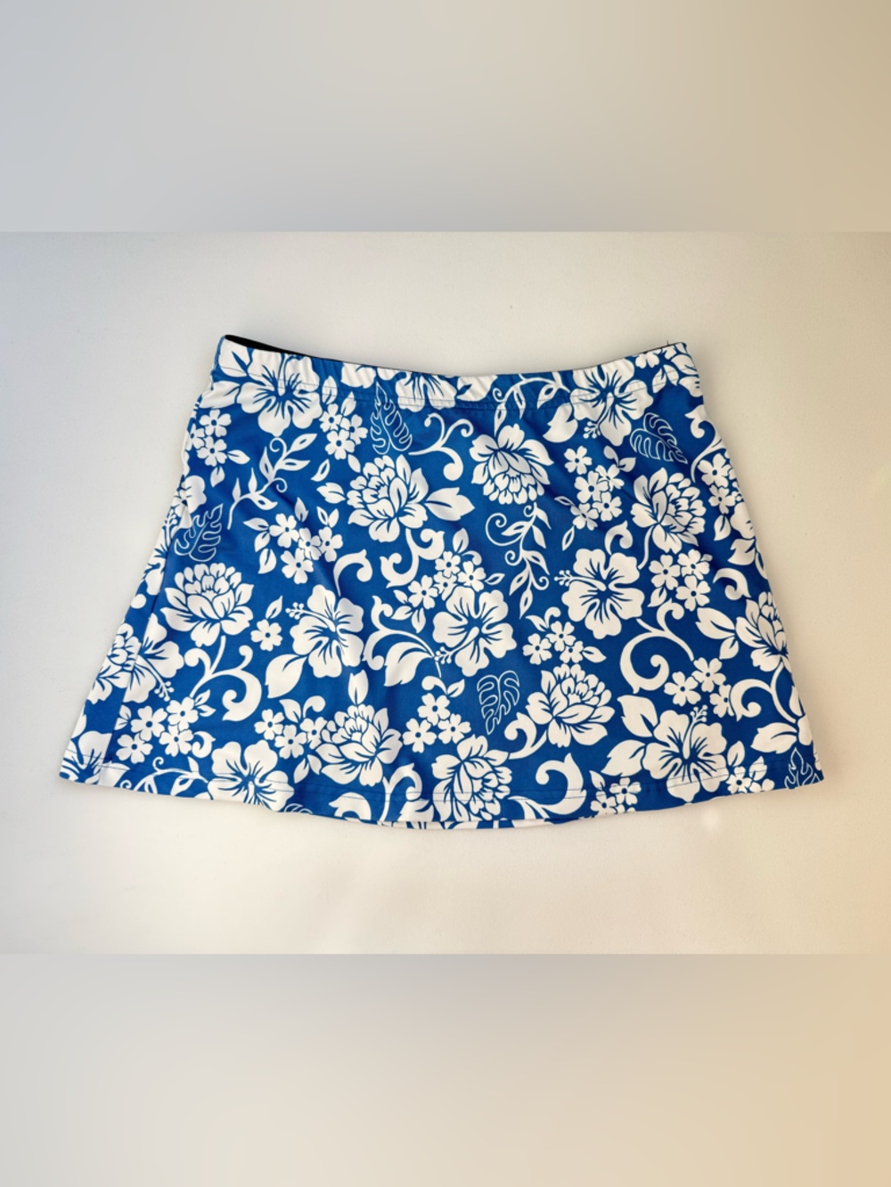 Tail Women Blue & White Hibiscus Swimsuit Cover Up Skirt Size Large